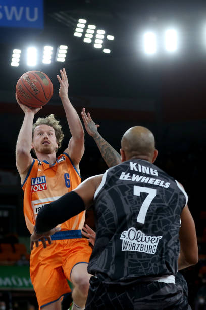 是红军保持 是红军保持